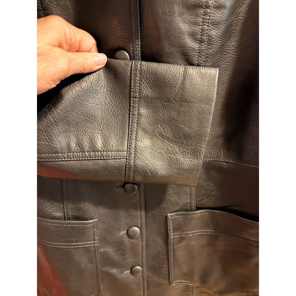 Elie Tahari Black Faux Leather Overcoat Sz M, Retail $425 - Picture 7 of 10